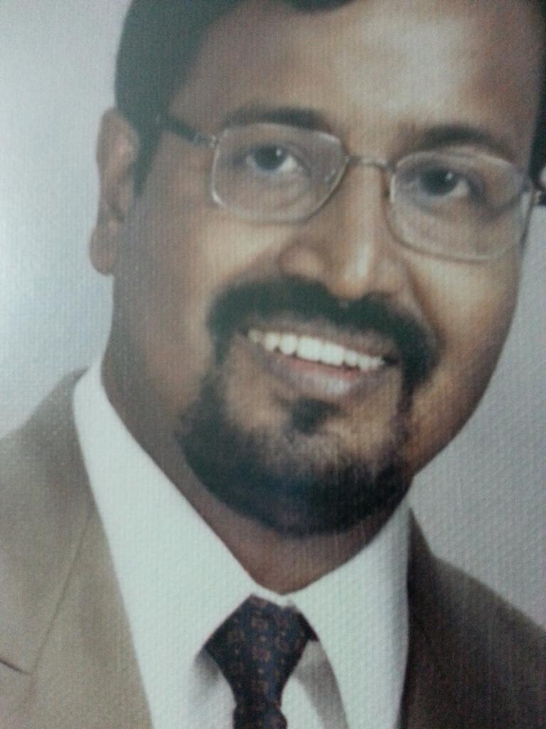 Dr Satishhegde